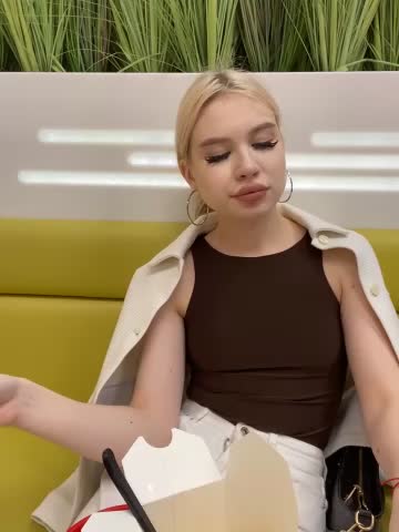 KissAvrora Cam Show Recorded 2025-03-18
