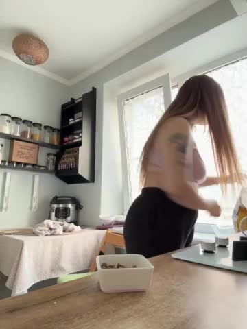 Lubvi-net Cam Show Recorded 2025-03-18