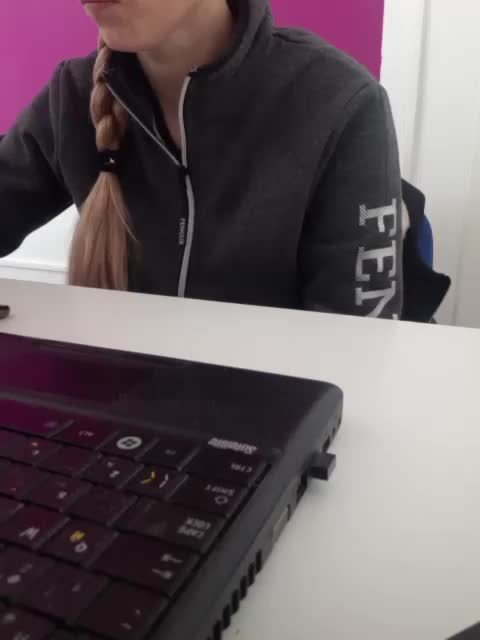 Xo4y-Tpax Cam Show Recorded 2025-03-19