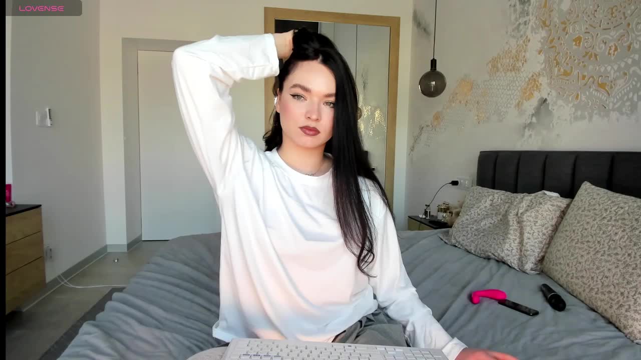Ibiddi Cam Show Recorded 2025-03-19