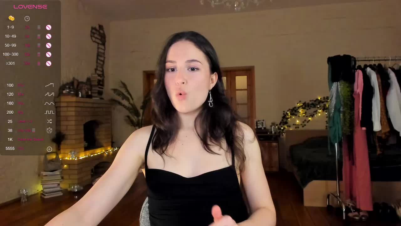 Michi_souffl Cam Show Recorded 2025-03-19