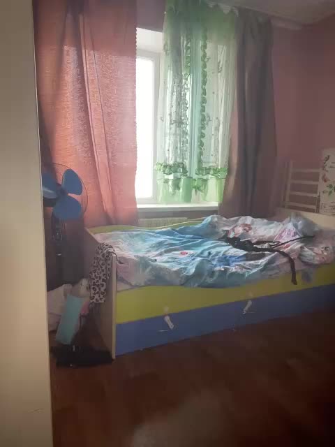 Vikadetka99 Cam Show Recorded 2025-03-20