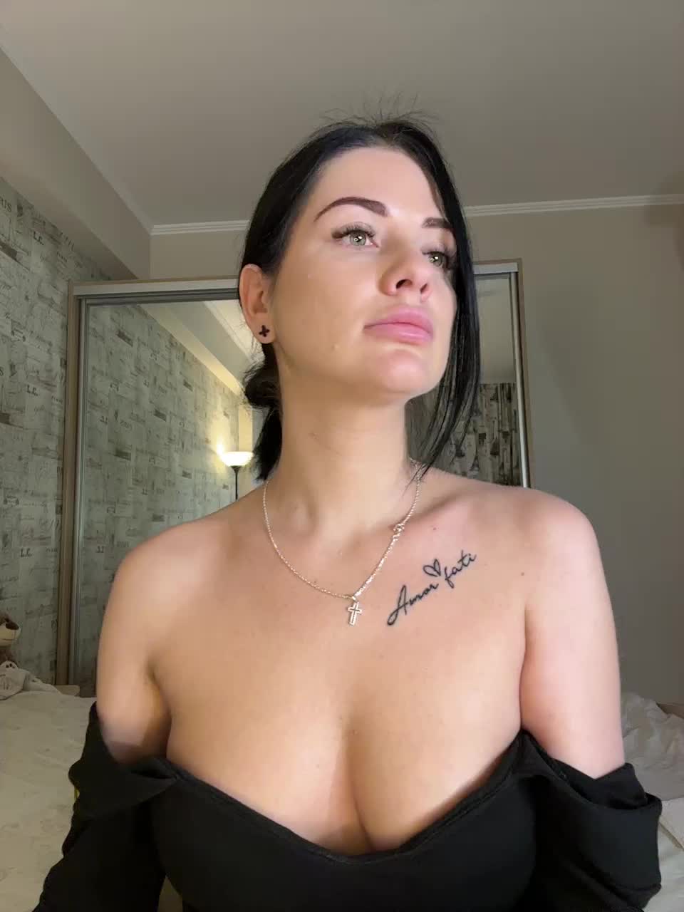 Roselynax Cam Show Recorded 2025-03-21