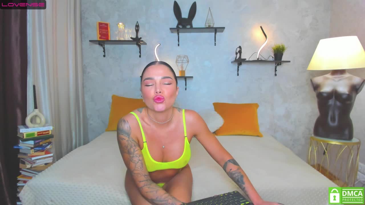Bianka-strip Cam Show Recorded 2025-03-21