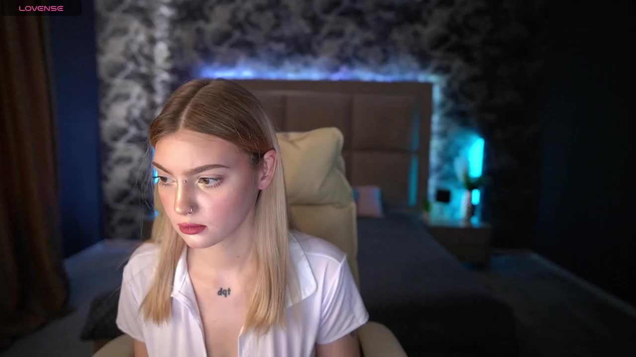 BayleeGlam Cam Show Recorded 2025-03-22
