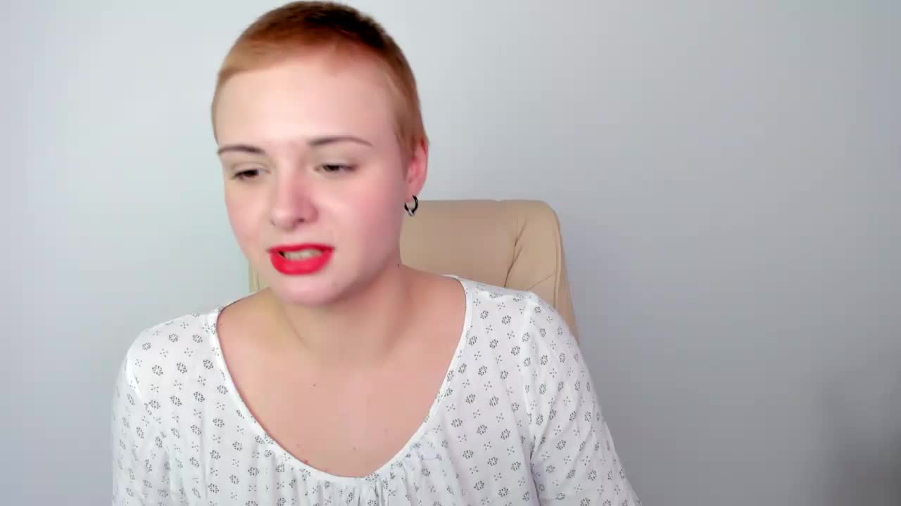 Alice_Glosss Cam Show Recorded 2025-03-22