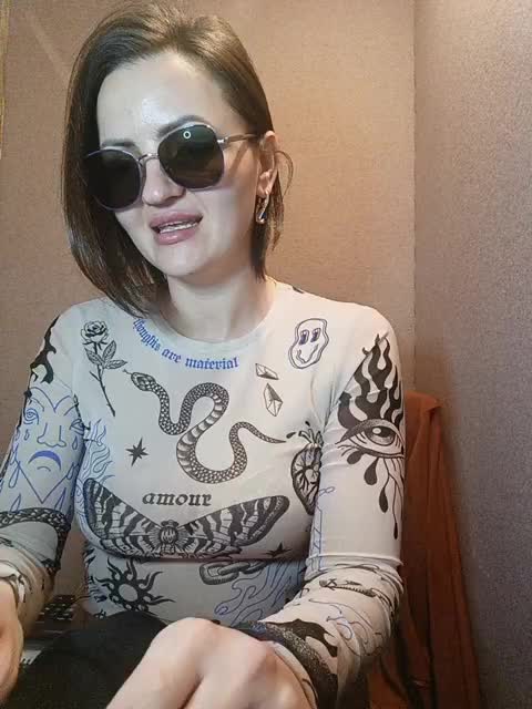 Skarlet-tory Cam Show Recorded 2025-03-23