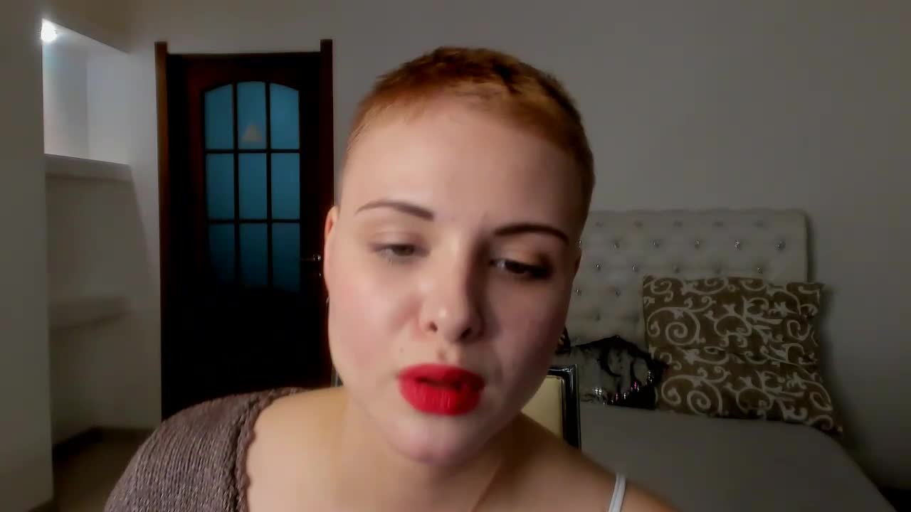 Alice_Glosss Cam Show Recorded 2025-03-24