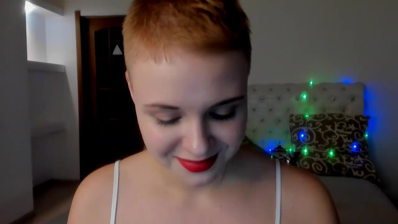 Alice_Glosss Cam Show Recorded 2025-03-24