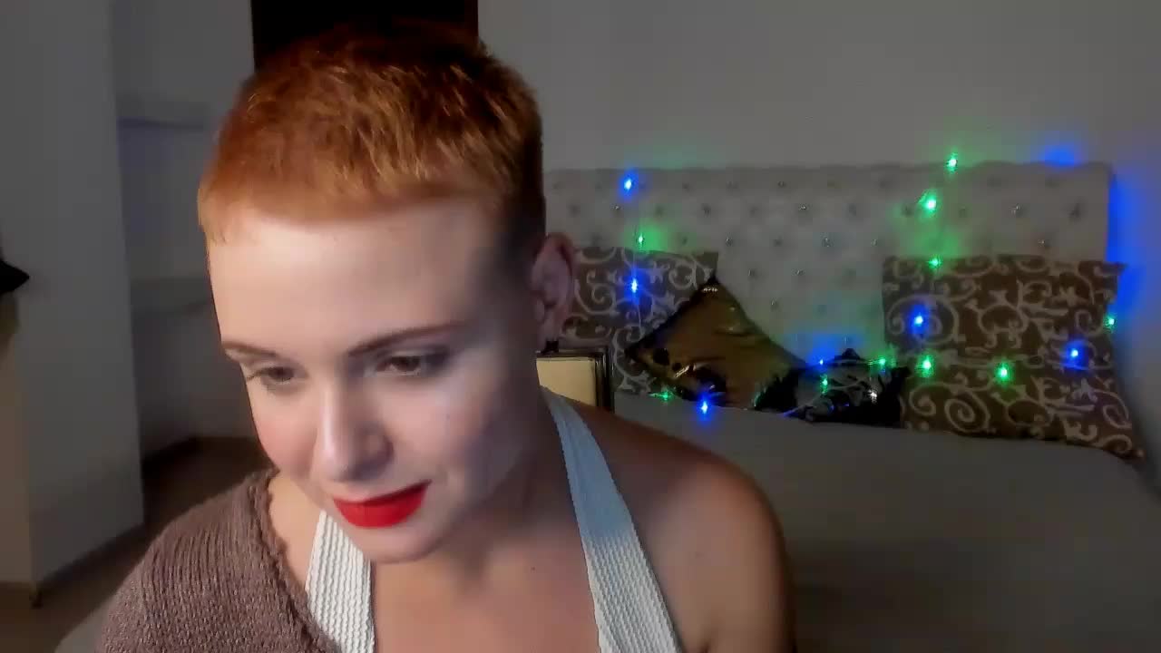 Alice_Glosss Cam Show Recorded 2025-03-24
