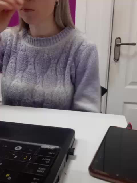 Xo4y-Tpax Cam Show Recorded 2025-03-24