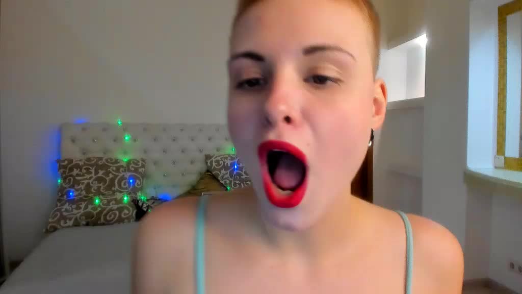 Alice_Glosss Cam Show Recorded 2025-03-25