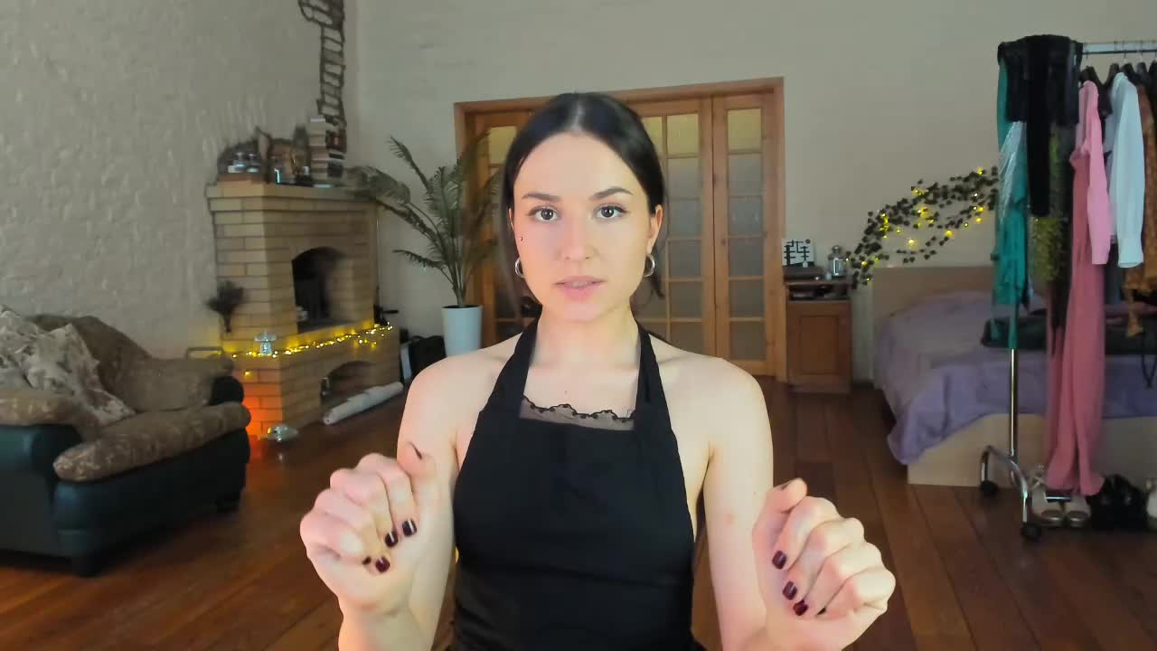 Michi_souffl Cam Show Recorded 2025-03-25
