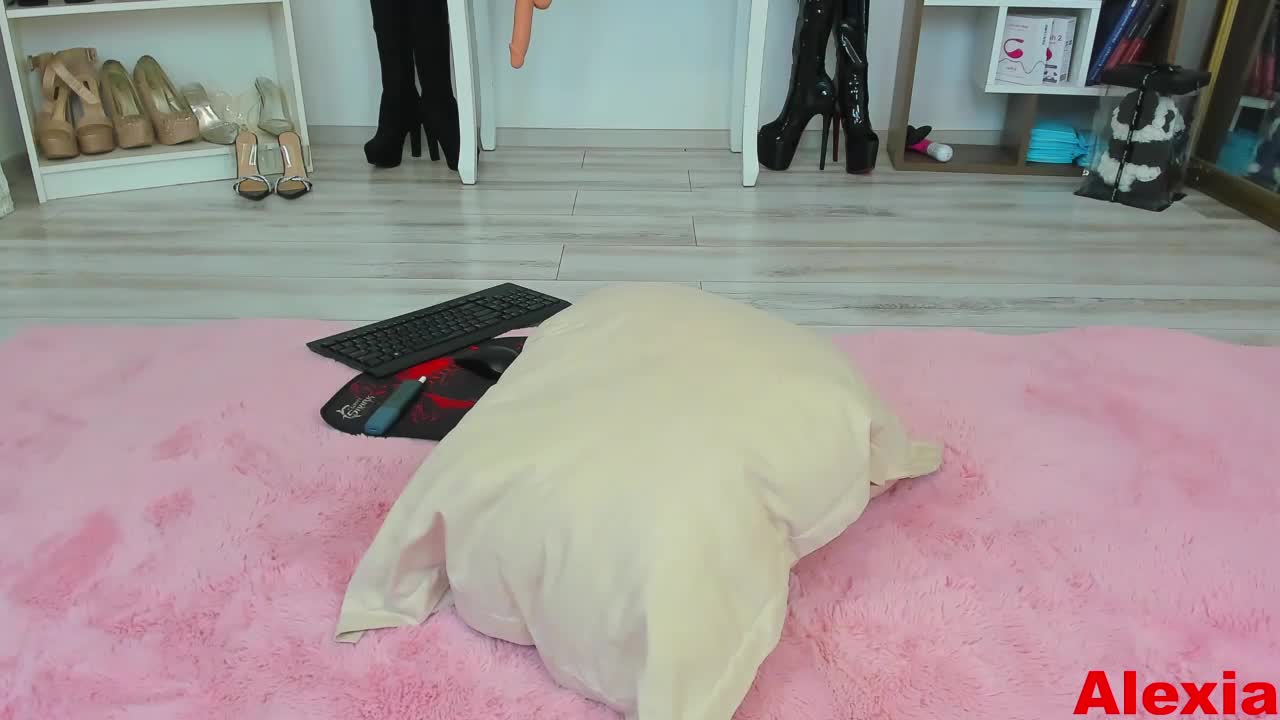 Dariadoll Cam Show Recorded 2025-03-25