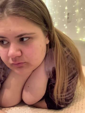 7KLYBNIKA7 Cam Show Recorded 2025-03-26