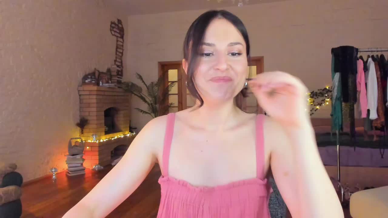 Michi_souffl Cam Show Recorded 2025-03-26