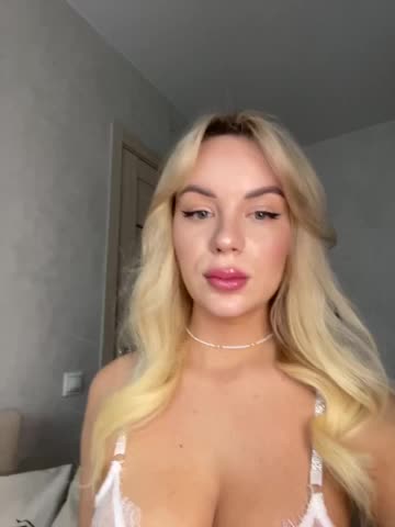Mila-m Cam Show Recorded 2025-03-27