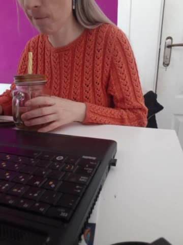 Xo4y-Tpax Cam Show Recorded 2025-03-28