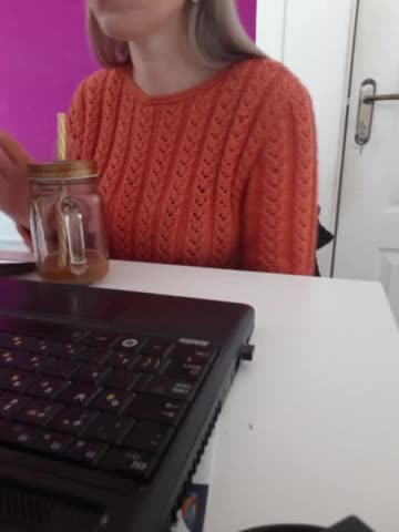Xo4y-Tpax Cam Show Recorded 2025-03-28