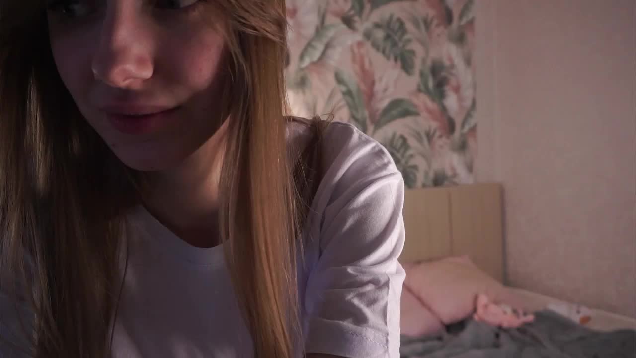 ElwineHigginson Cam Show Recorded 2025-03-30