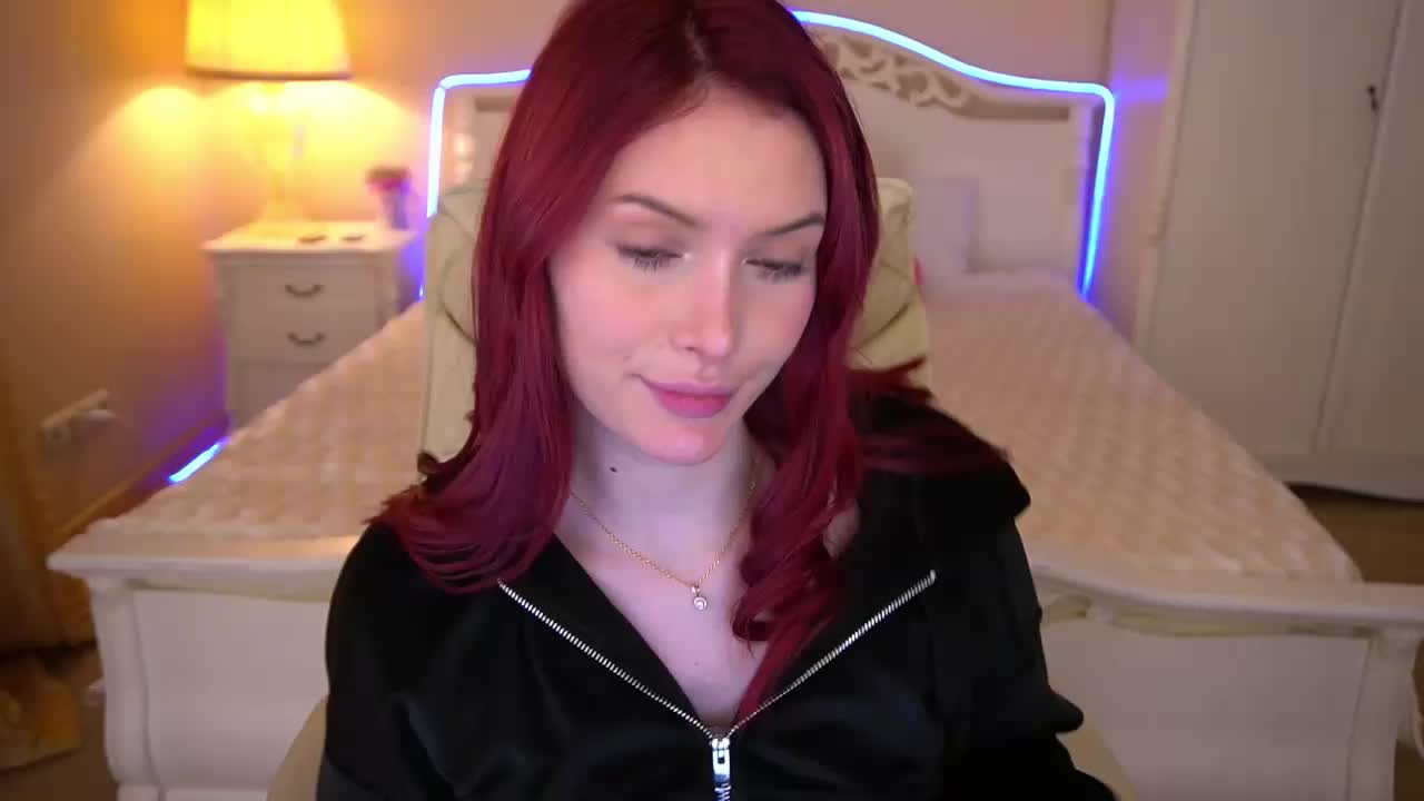 MilaSecret Cam Show Recorded 2025-03-30