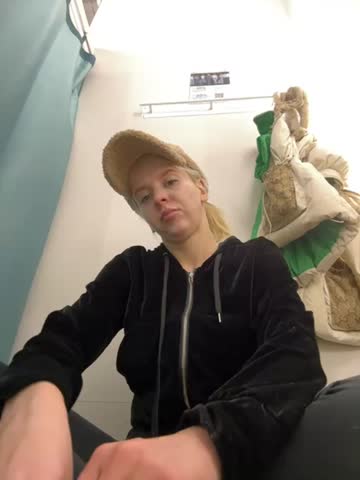 LikaCat Cam Show Recorded 2025-03-30