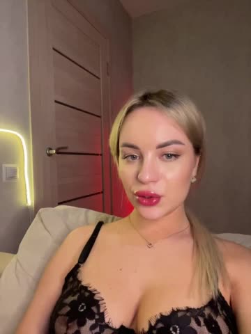 Mila-m Cam Show Recorded 2025-03-31