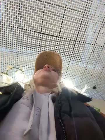 LikaCat Cam Show Recorded 2025-03-31