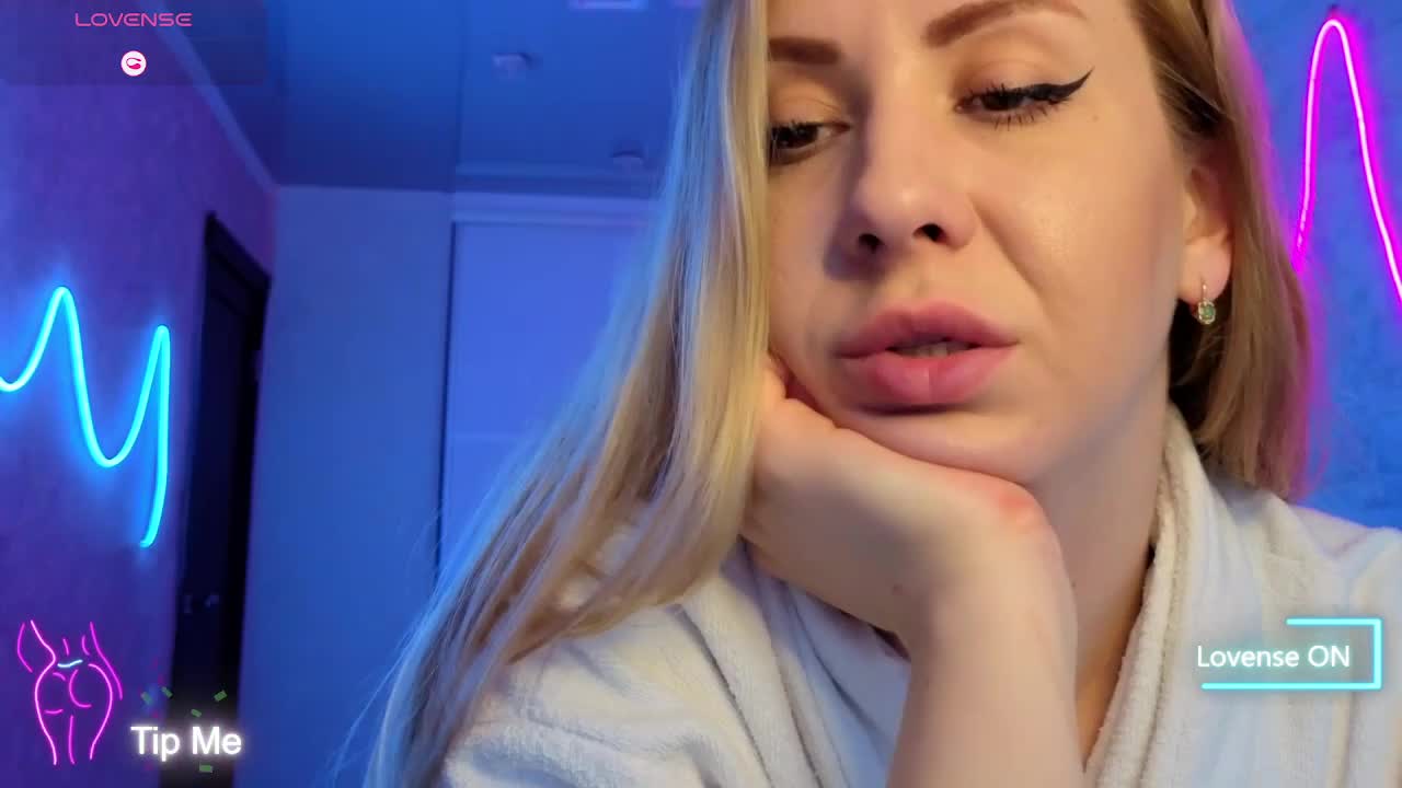 CandyBabyxx Cam Show Recorded 2025-03-31