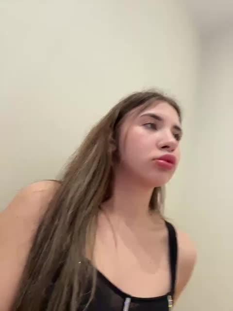 Alizii Cam Show Recorded 2025-04-02
