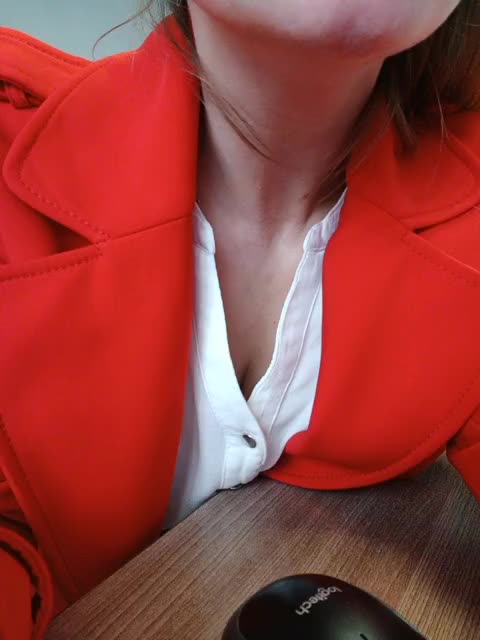 EmmiHot Cam Show Recorded 2025-04-02
