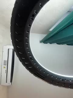 Ellidi Cam Show Recorded 2025-04-03