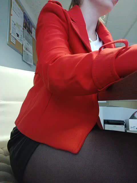 EmmiHot Cam Show Recorded 2025-04-03