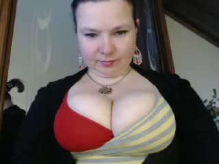 Amorelara Cam Show Recorded 2025-04-03