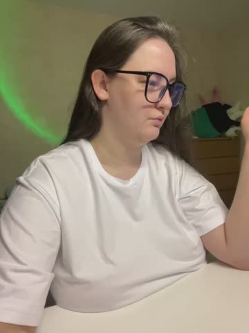 Hungry1bunny Cam Show Recorded 2025-04-04