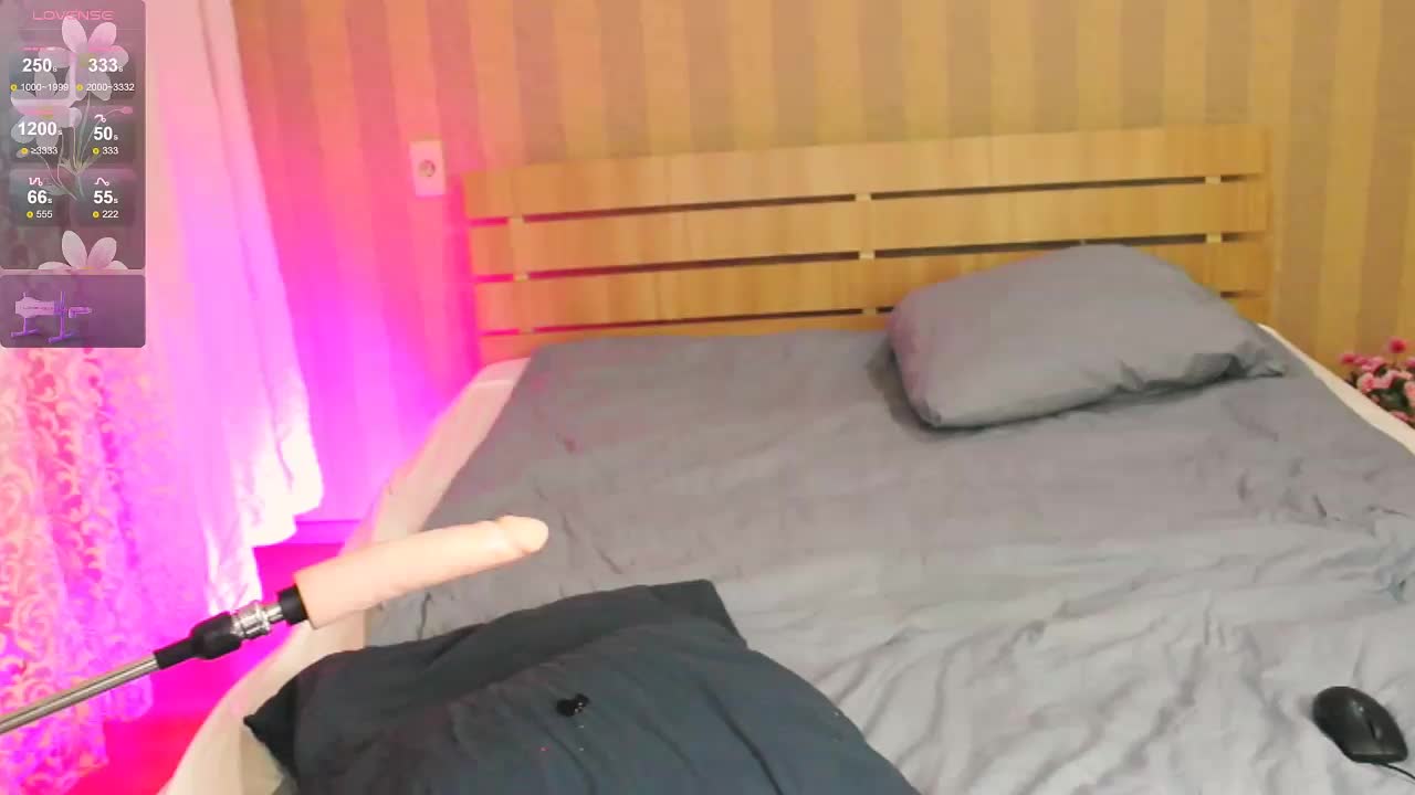 Britneyfox Cam Show Recorded 2025-04-04