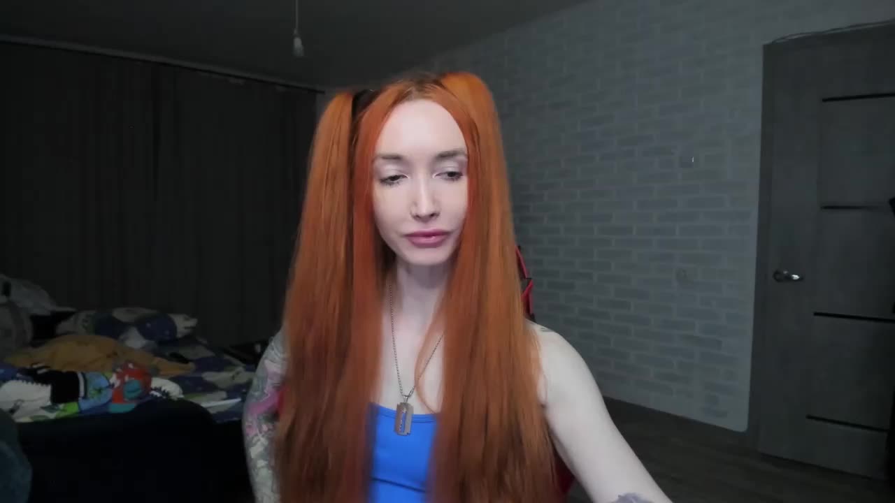 Roxy-Sun Cam Show Recorded 2025-04-05