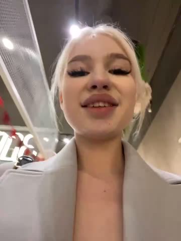 KissAvrora Cam Show Recorded 2025-04-05