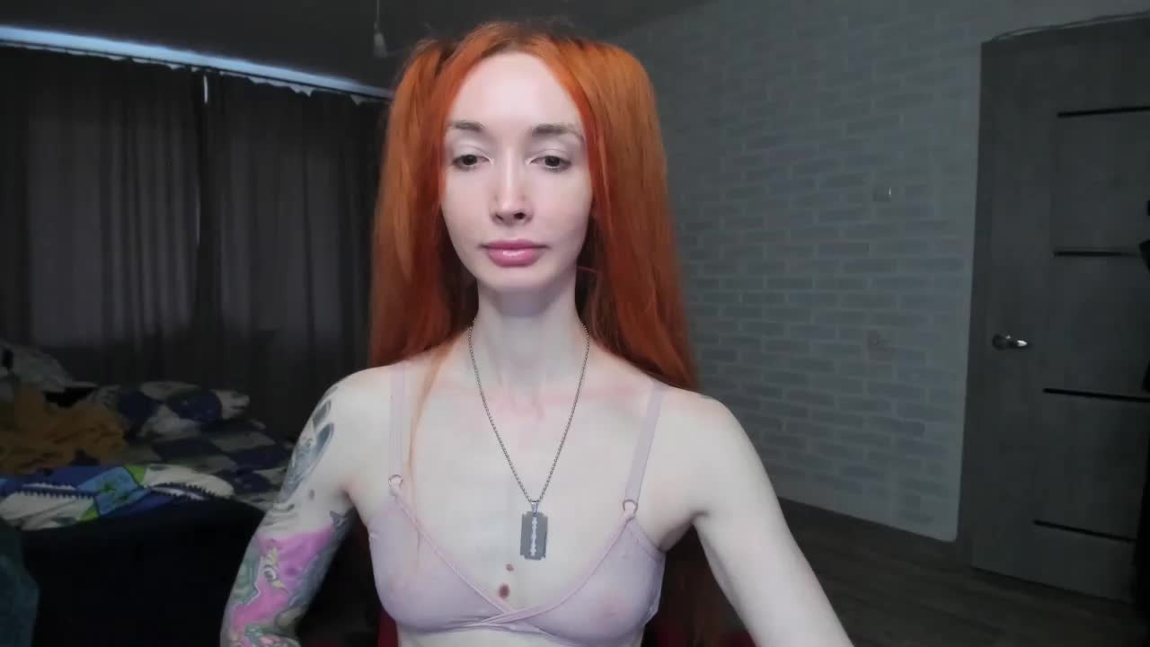 Roxy-Sun Cam Show Recorded 2025-04-06