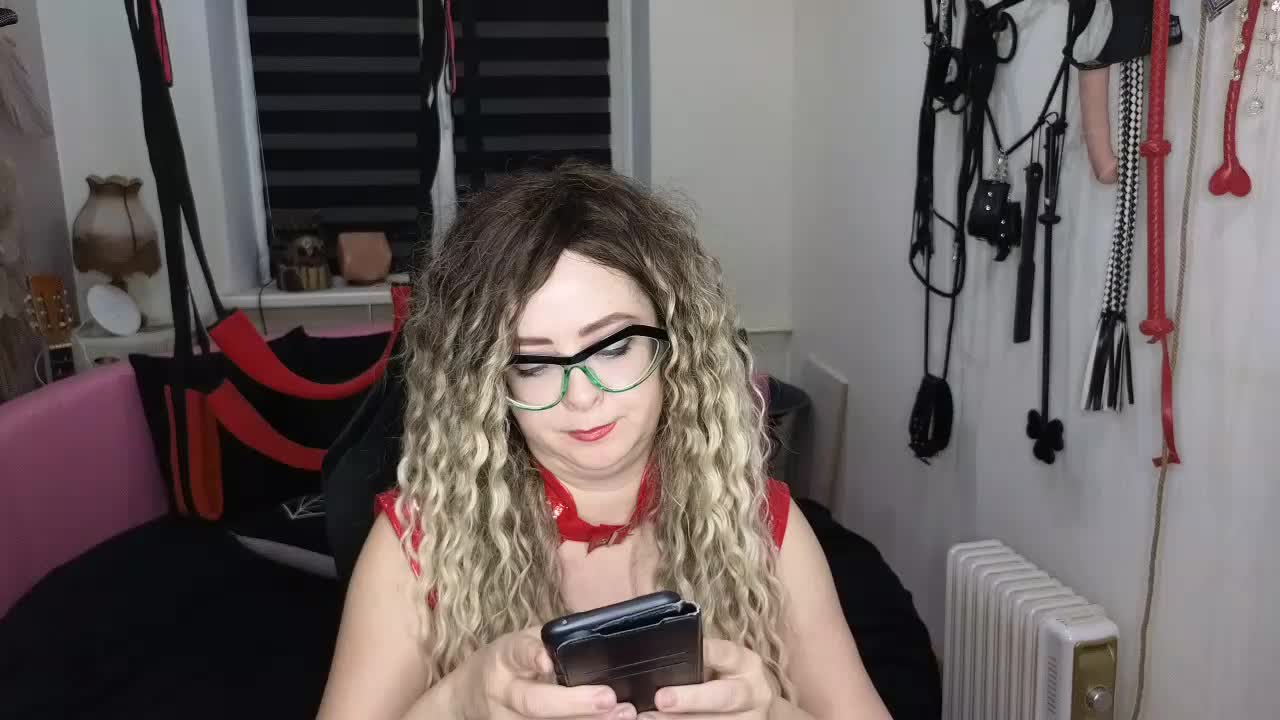 MissGODDESS Cam Show Recorded 2025-04-06