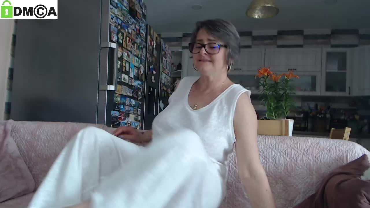 Whitesilvery Cam Show Recorded 2025-04-07