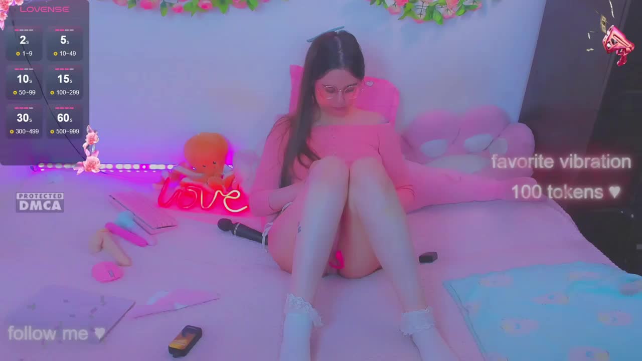 Lolisuccub Cam Show Recorded 2025-04-07
