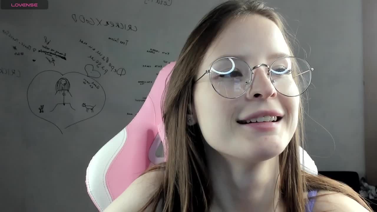 Wicked-twims Cam Show Recorded 2025-04-07