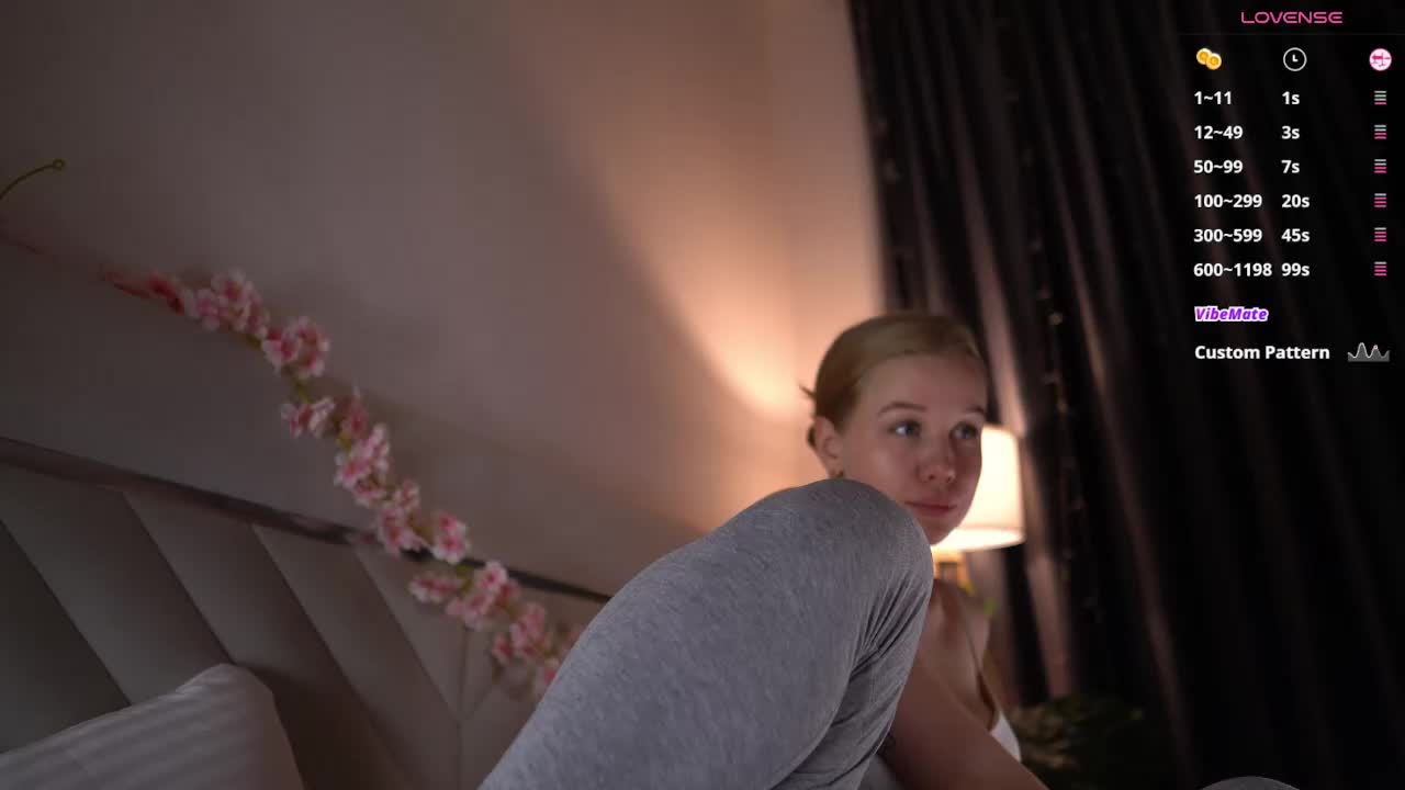 Lovebabyblush Cam Show Recorded 2025-04-07