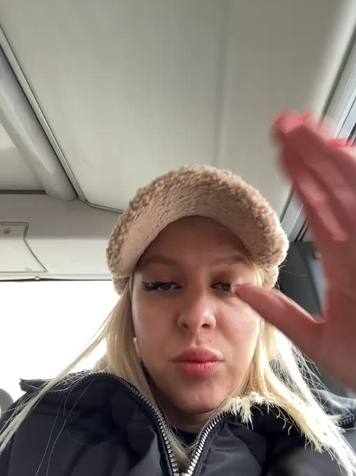 LikaCat Cam Show Recorded 2025-04-07