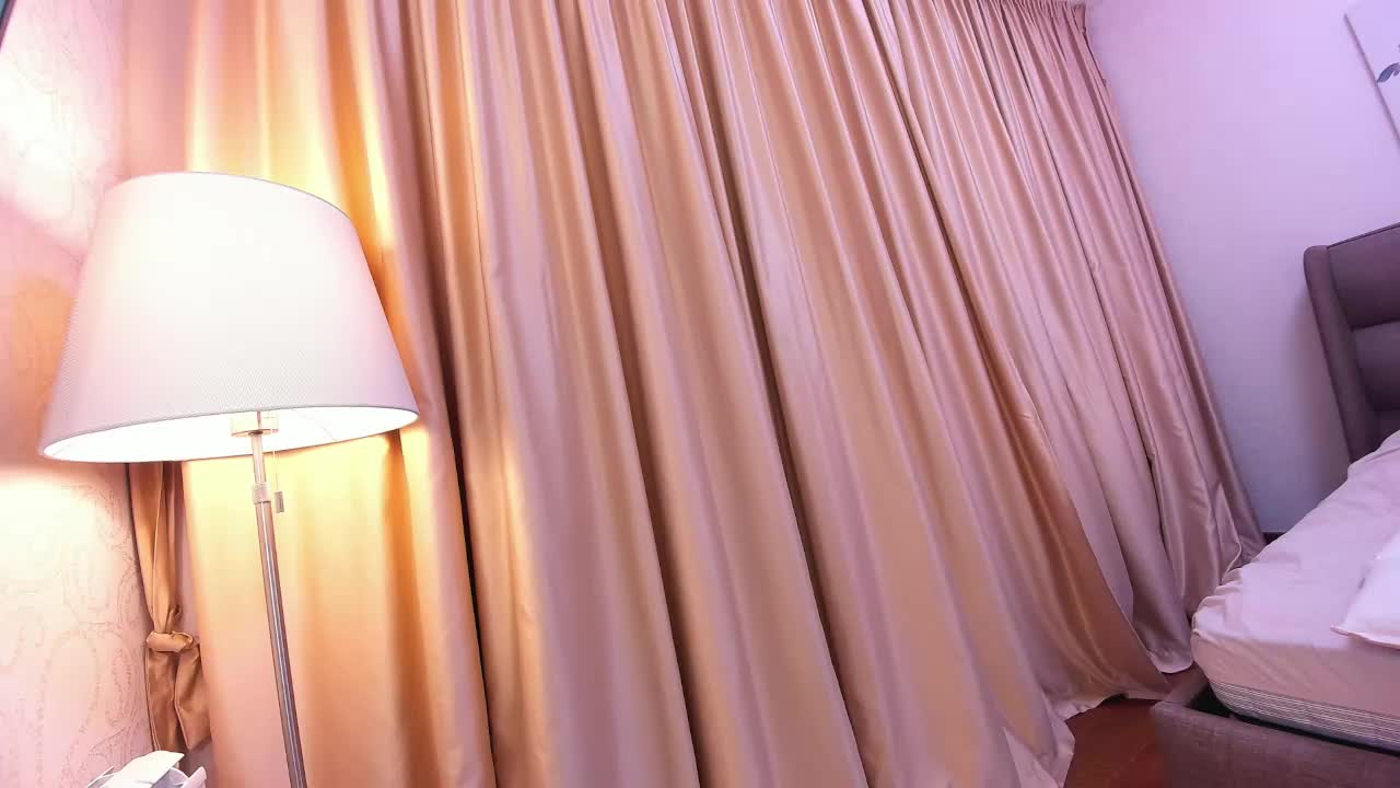 Ehotlovea Cam Show Recorded 2025-04-07