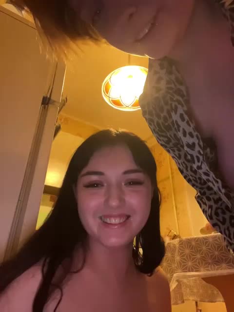 KittyColorfull Cam Show Recorded 2025-04-08