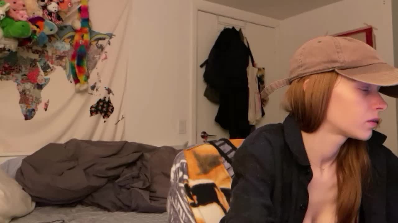 Vanessapark Cam Show Recorded 2025-04-08