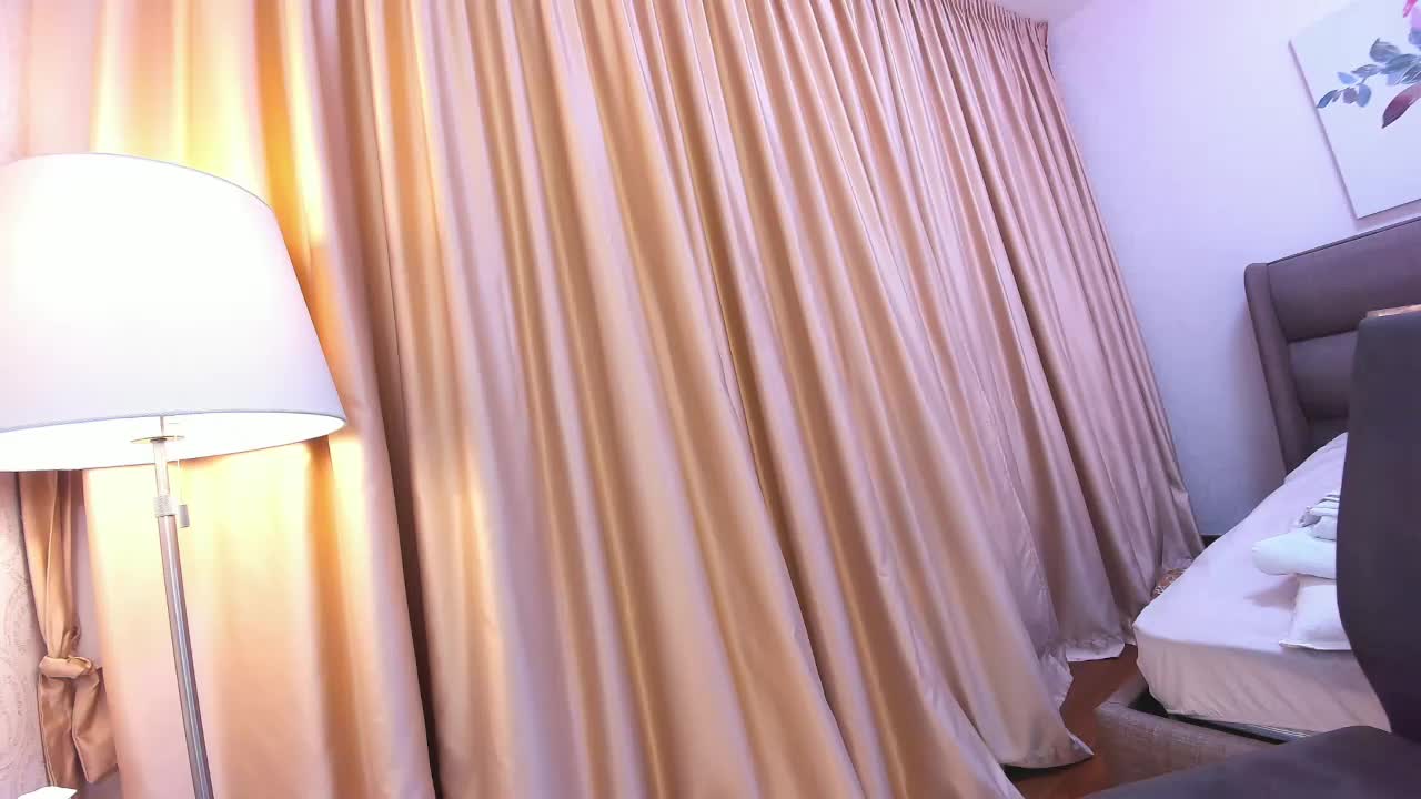 Ehotlovea Cam Show Recorded 2025-04-08