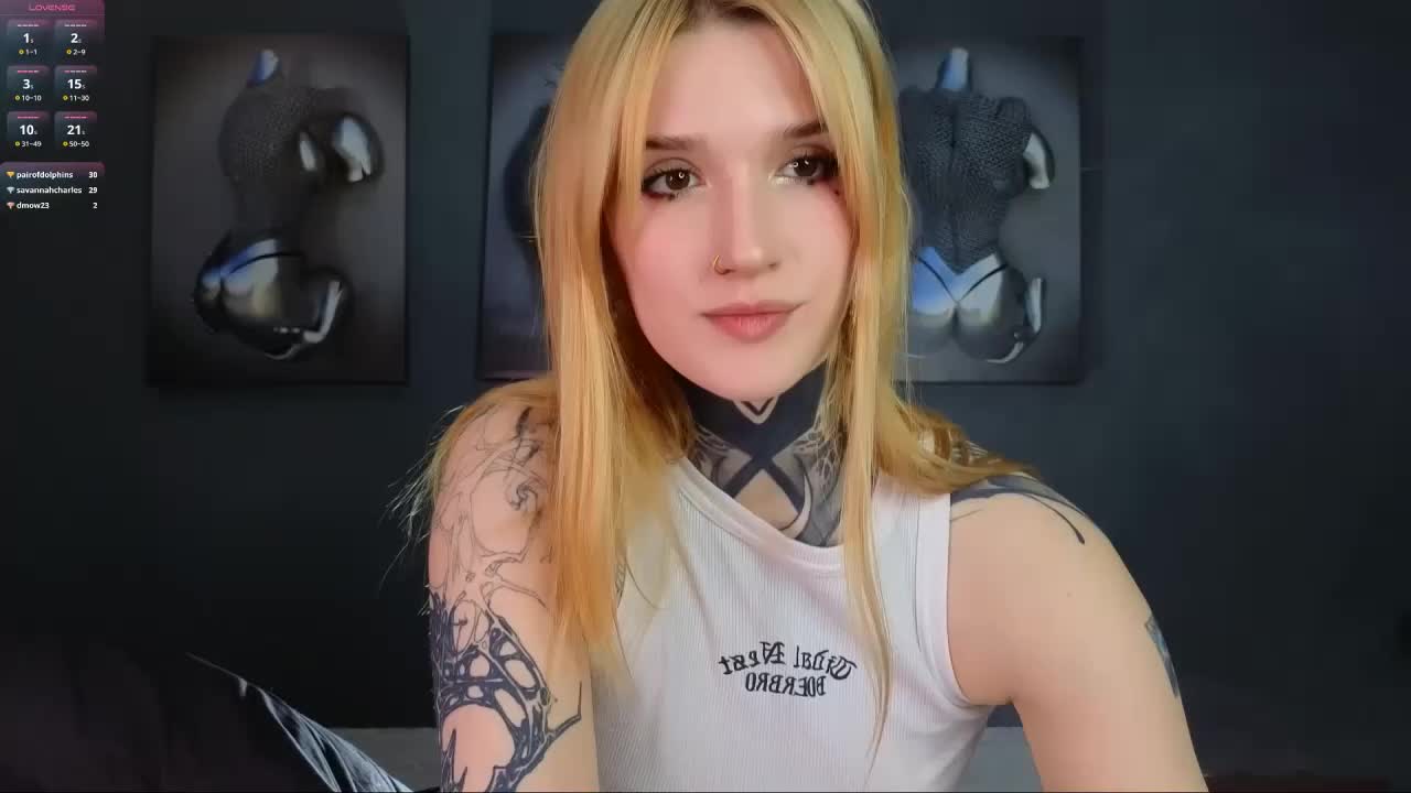 SophieInkk Cam Show Recorded 2025-04-08